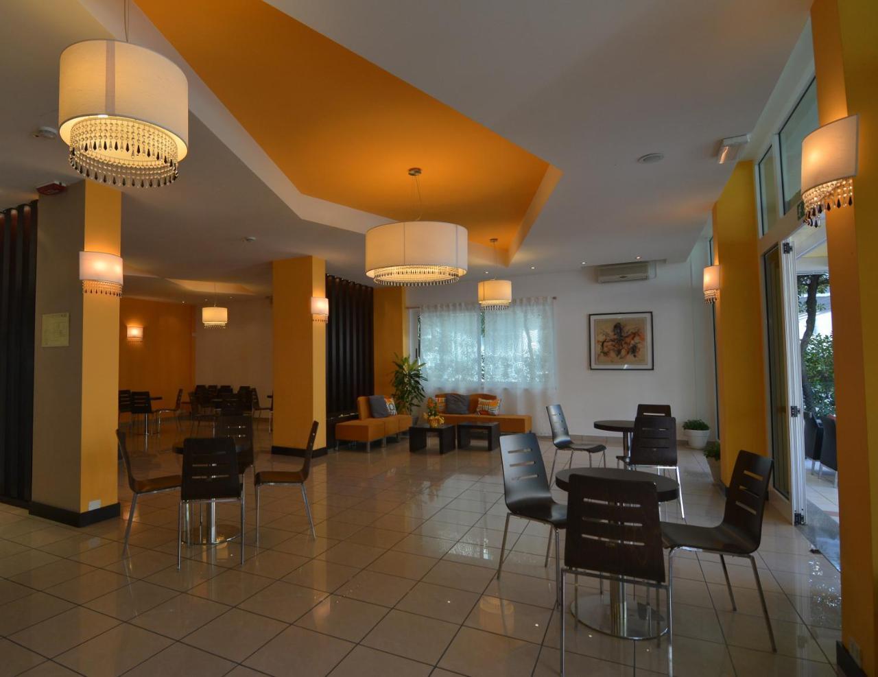 Hotel Orly Cesenatico Exteriér fotografie