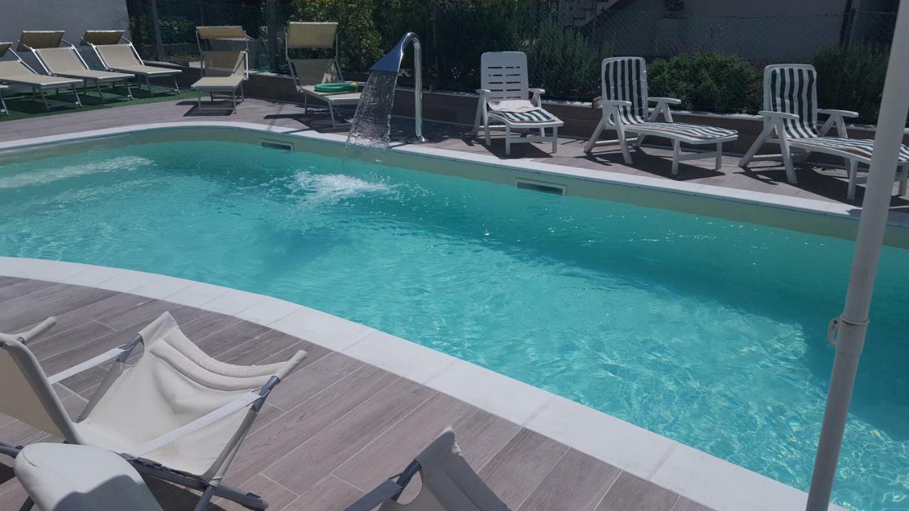 Hotel Orly Cesenatico Exteriér fotografie